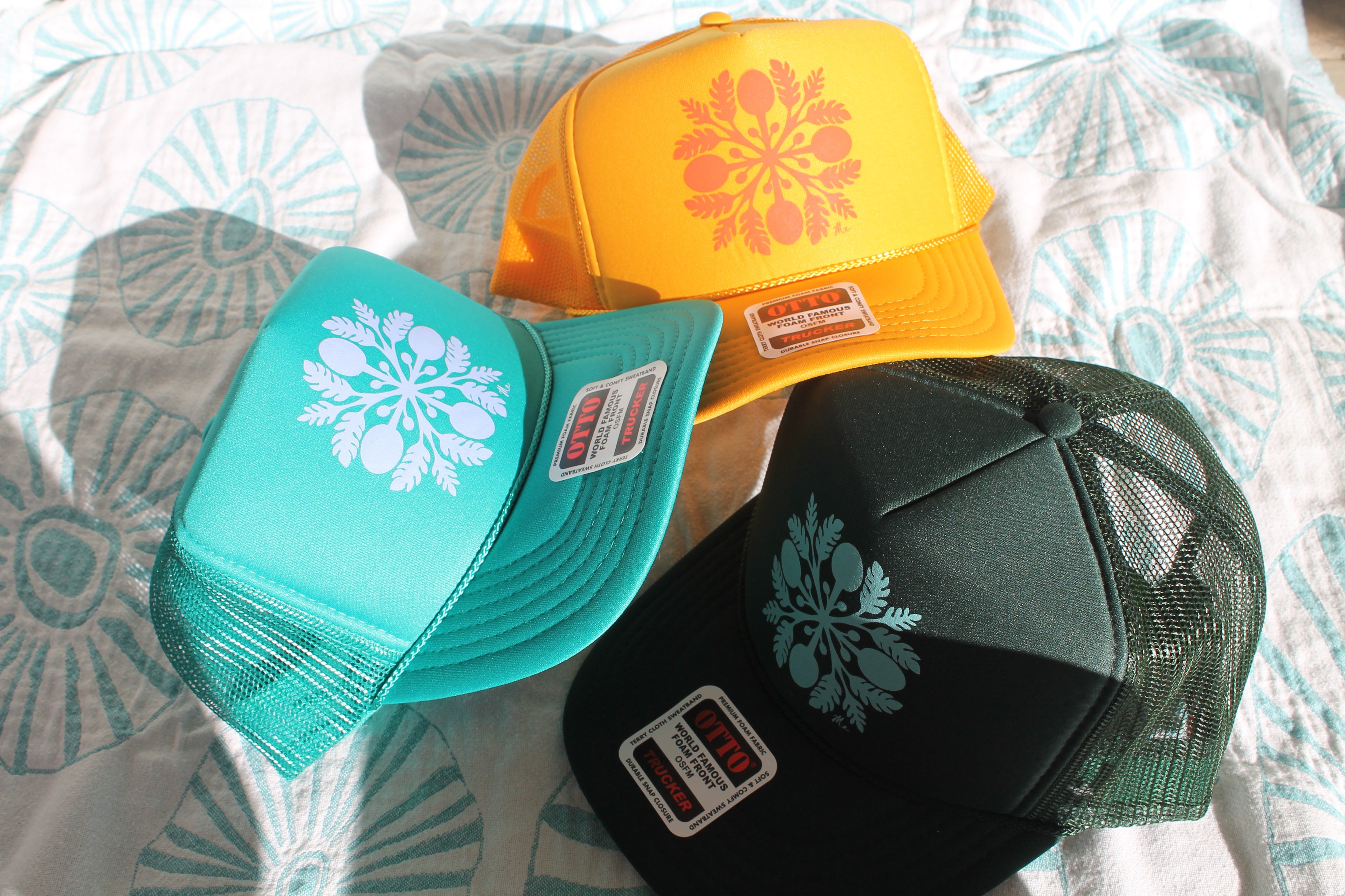 ʻUlu Trucker Hat