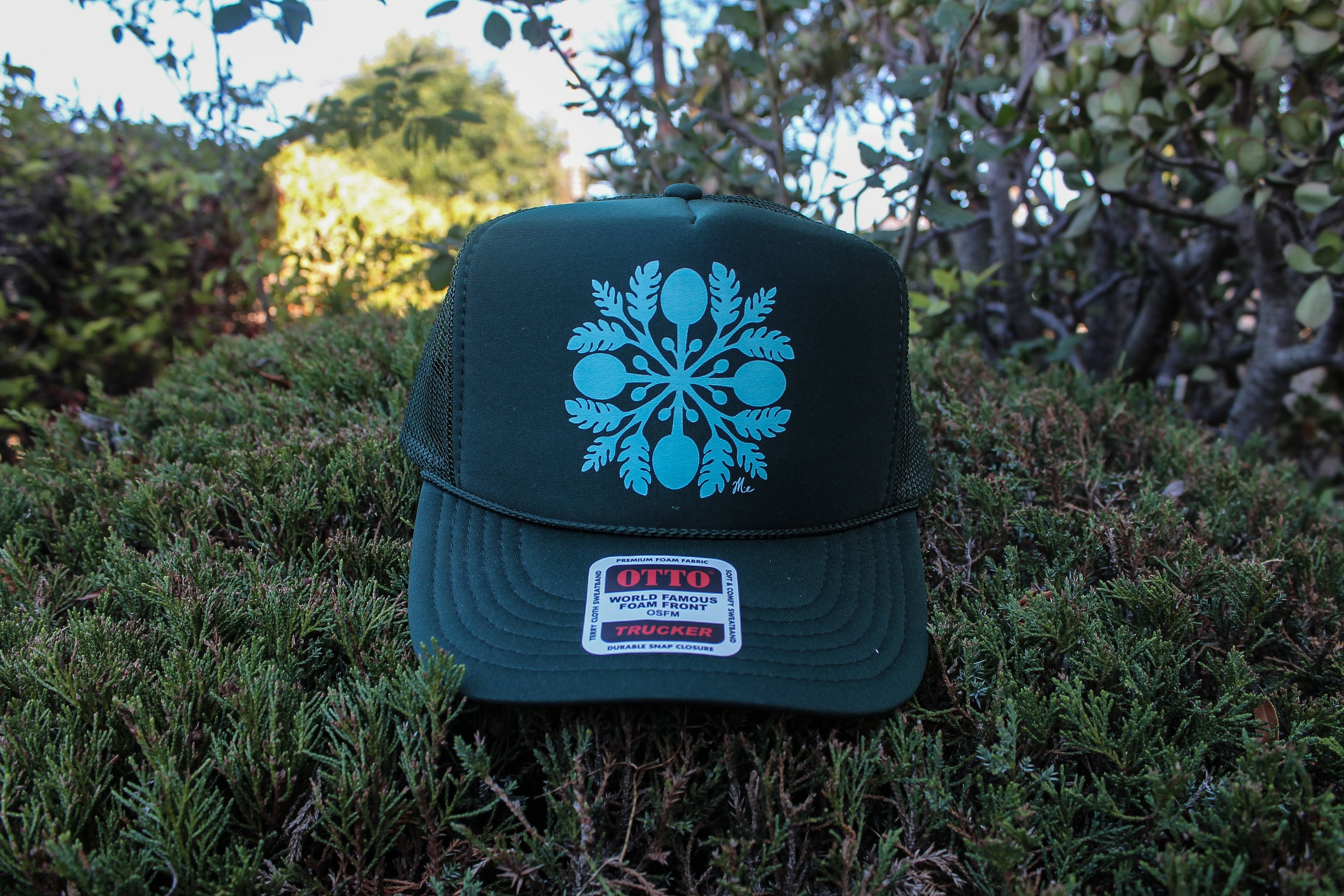ʻUlu Trucker Hat