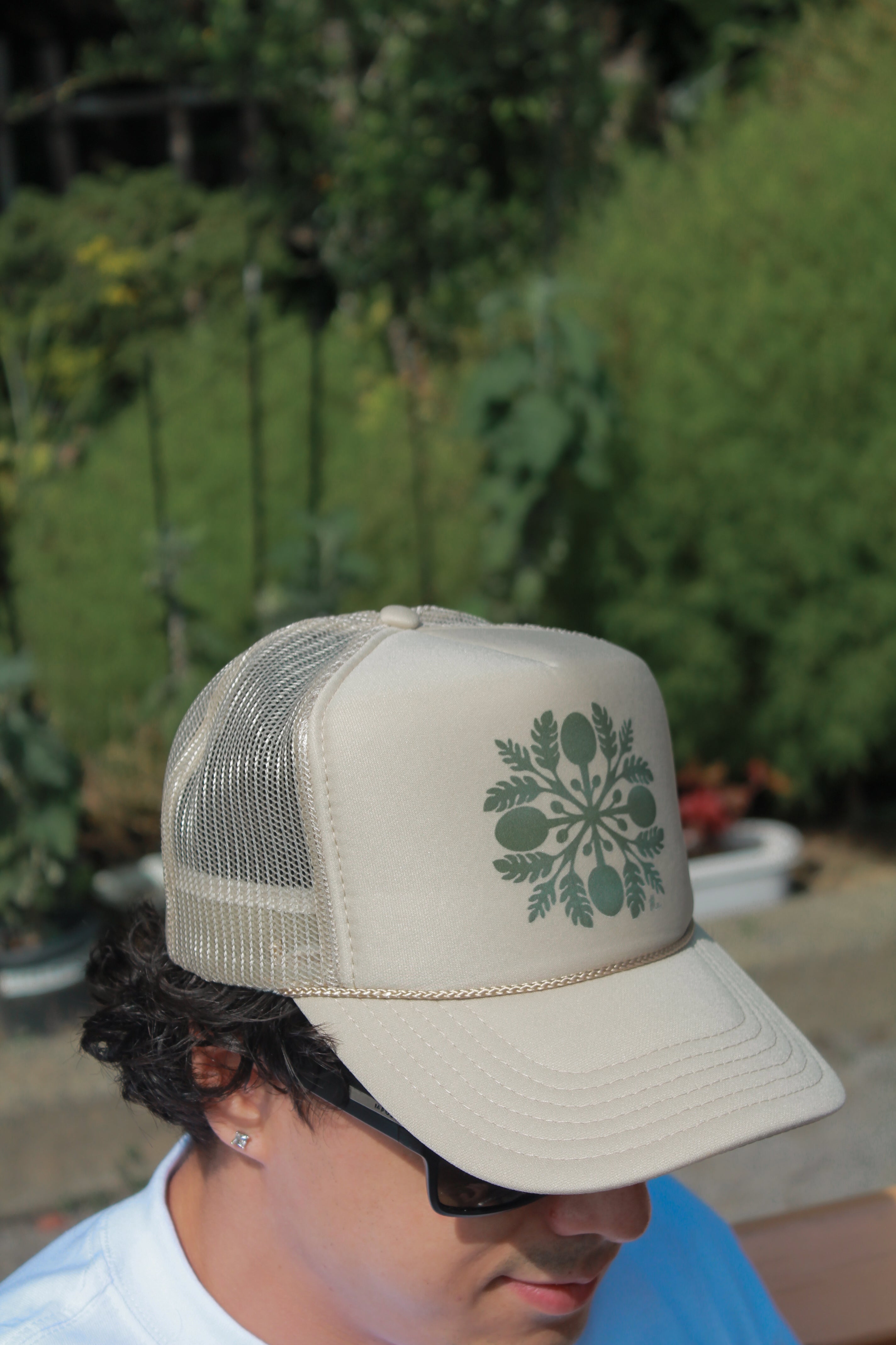 ʻUlu Trucker Hat