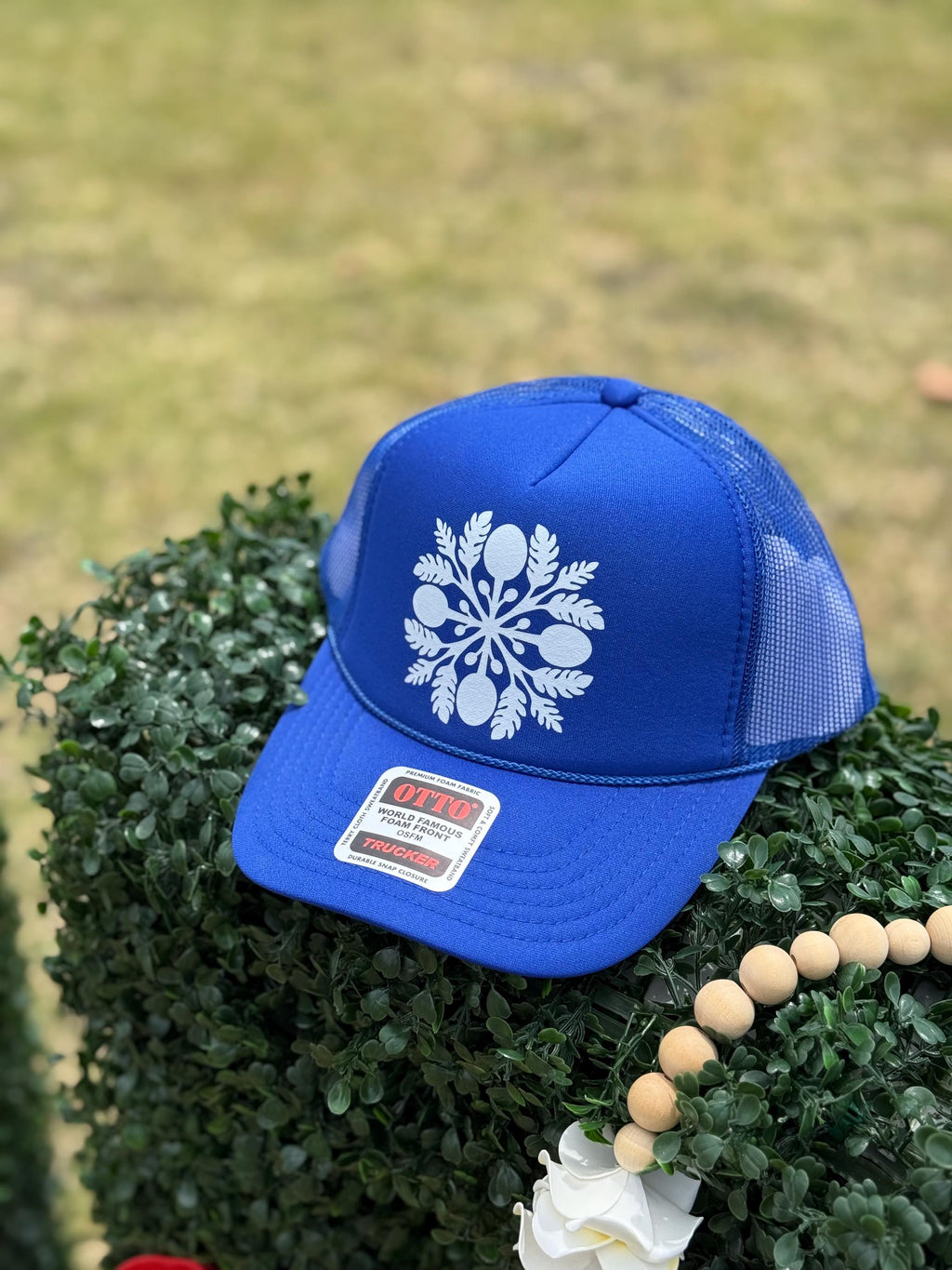 ʻUlu Trucker Hat