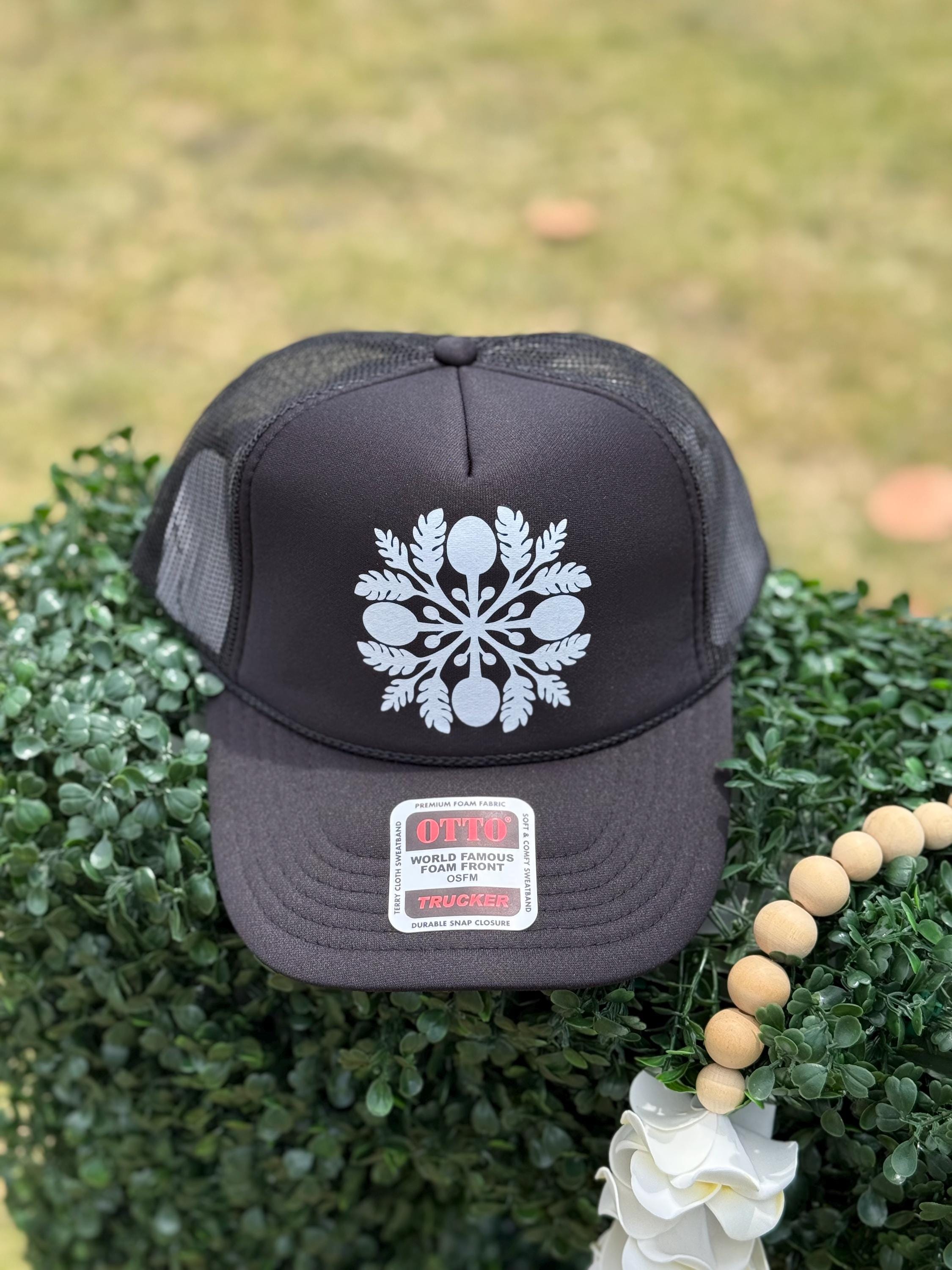ʻUlu Trucker Hat